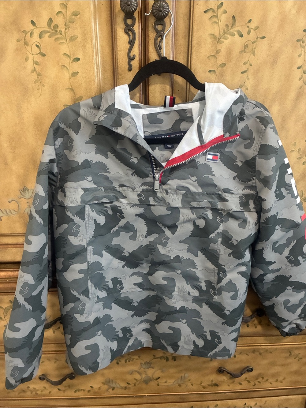 Tommy Hilfiger Grey Camo Hooded Pullover with Red Zip Trim